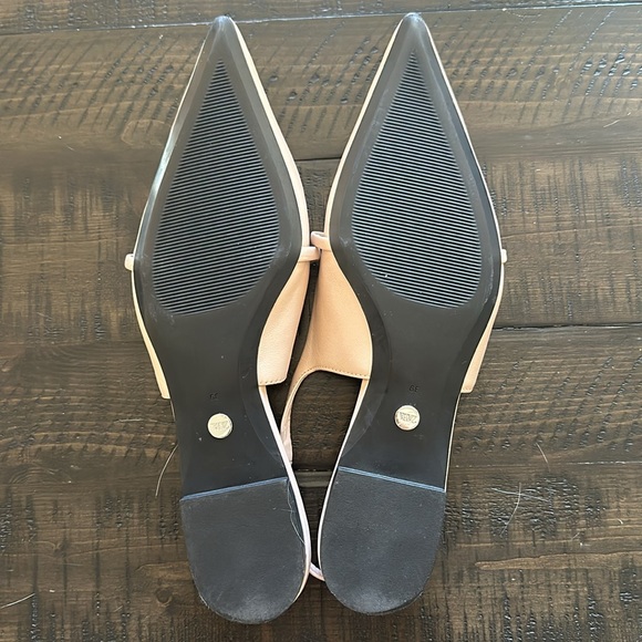 Zara Beige Pointed Flats - Picture 14 of 16